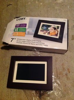 (Never used) Digital Coby Frame