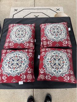 Patio Furniture Pillows