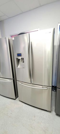 Samsung French Door Fridge – Stainless, Ice & Water Dispenser