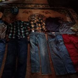 Boys Clothes Bundle Size 10/12.. .7 Pair Of Jeans Included 3 Pair Of Levi's.I Pair Shorts . 8 Shirts.All Matching Sets.