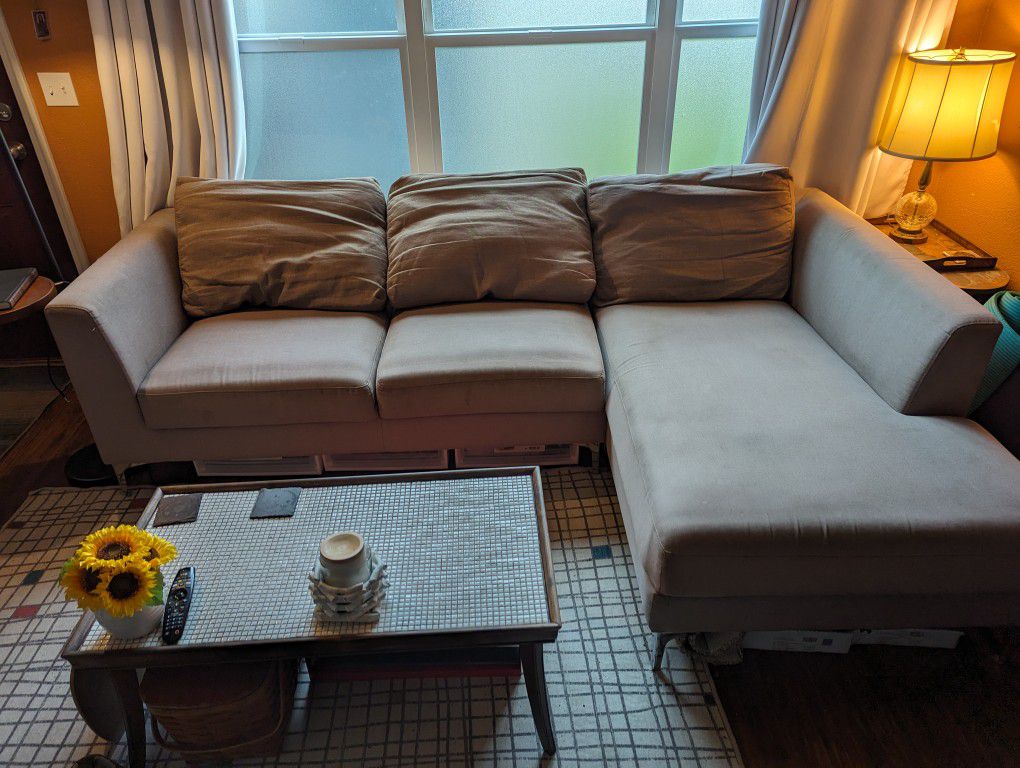 Couch With lounge chaise - "L" Shaped