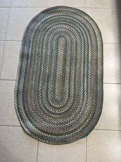 Green Braided Oval Rug