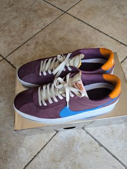 Nike Bruin Maroon Blue and Orange