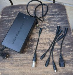 54.6v 5a Li-ion Baterry Charger & Adapters
