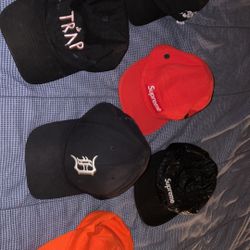 Supreme + Hat bundle