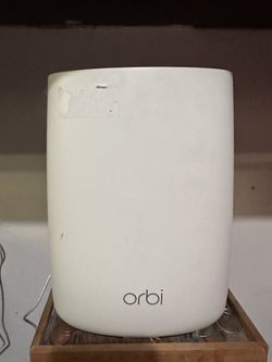 Orbi router RBR50