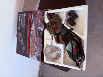 This HYCHIKA 4-1/2-inch Mini Circular Saw