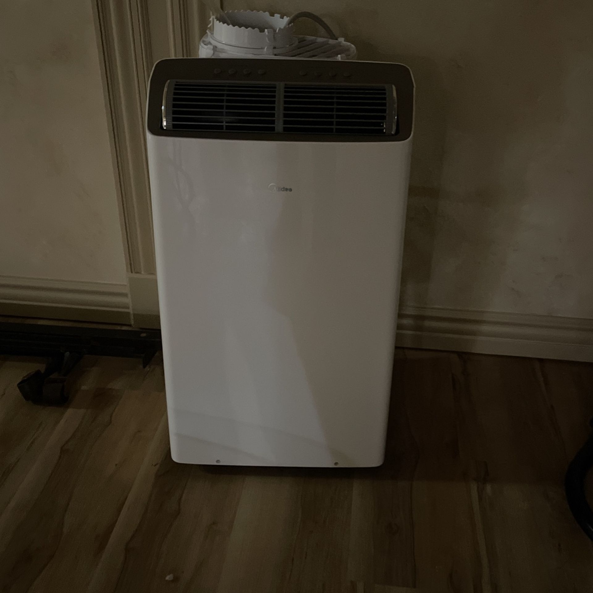 Brand New Portable Air Conditioner 