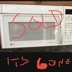 GE Profile Microwave << SOLD >>