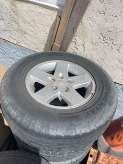 Jeep Wrangler Tires and Rims 17”