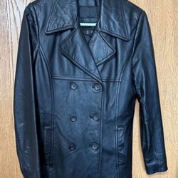 Vintage Women's Braetan Black 100% genuine Leather jacket