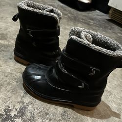 Kids Snow Boots Size 11 $15