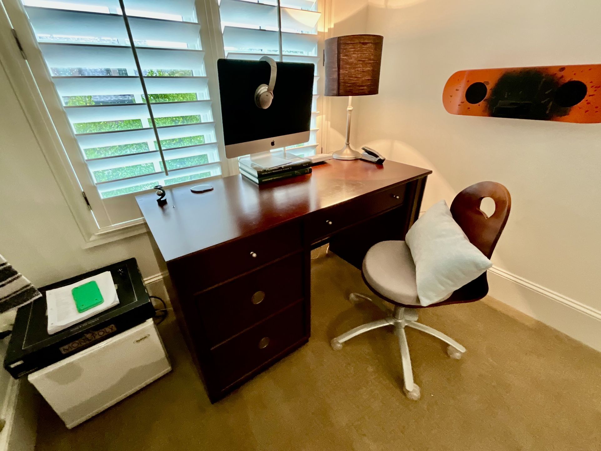 Youn America Desk W/Chair & Dresser