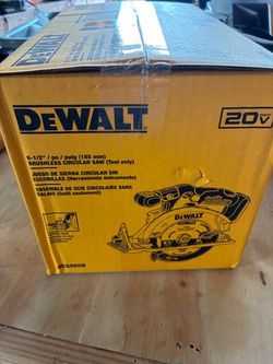 Dewalt Circular Saw