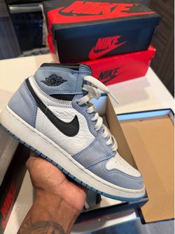 Jordan 1 university blue