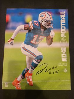 Jaylen Waddle signed photo