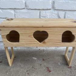 Hay Feeder with Hearts