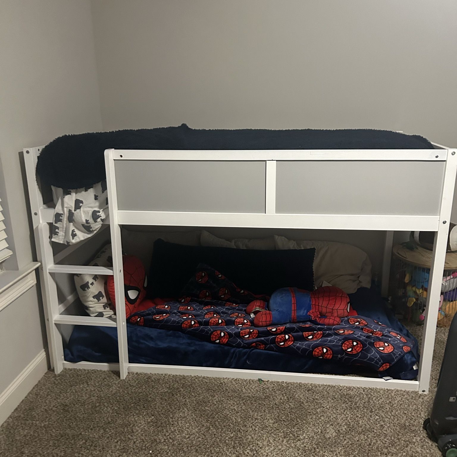 Kids Loft Bed And Corner Storage Unit/toy Chest