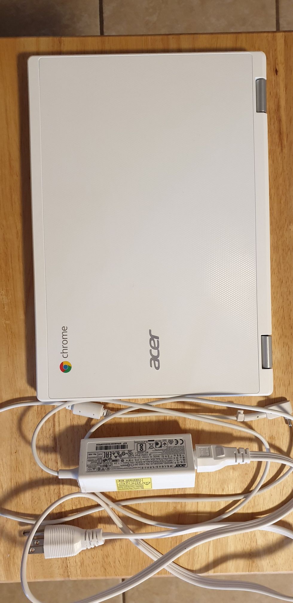 Acer Chromebook R 11 laptop