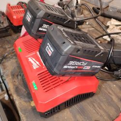 M18 12.0 Forge Batterys 