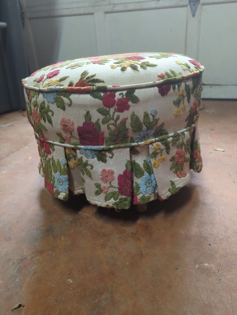 Small Ottoman