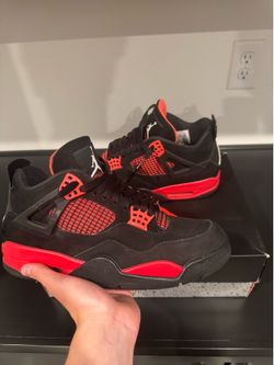 Air Jordan 4 Retro "Red Thunders"
