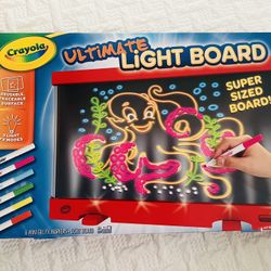 NEW!!! CRAYOLA ULTIMATE LIGHT BOARD