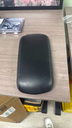 Car Center Console Armrest Lid Cover
