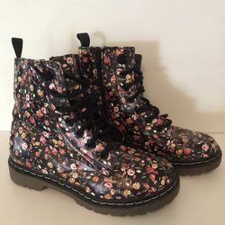 FLORAH Rain Boots Size Women’s 7.5/8