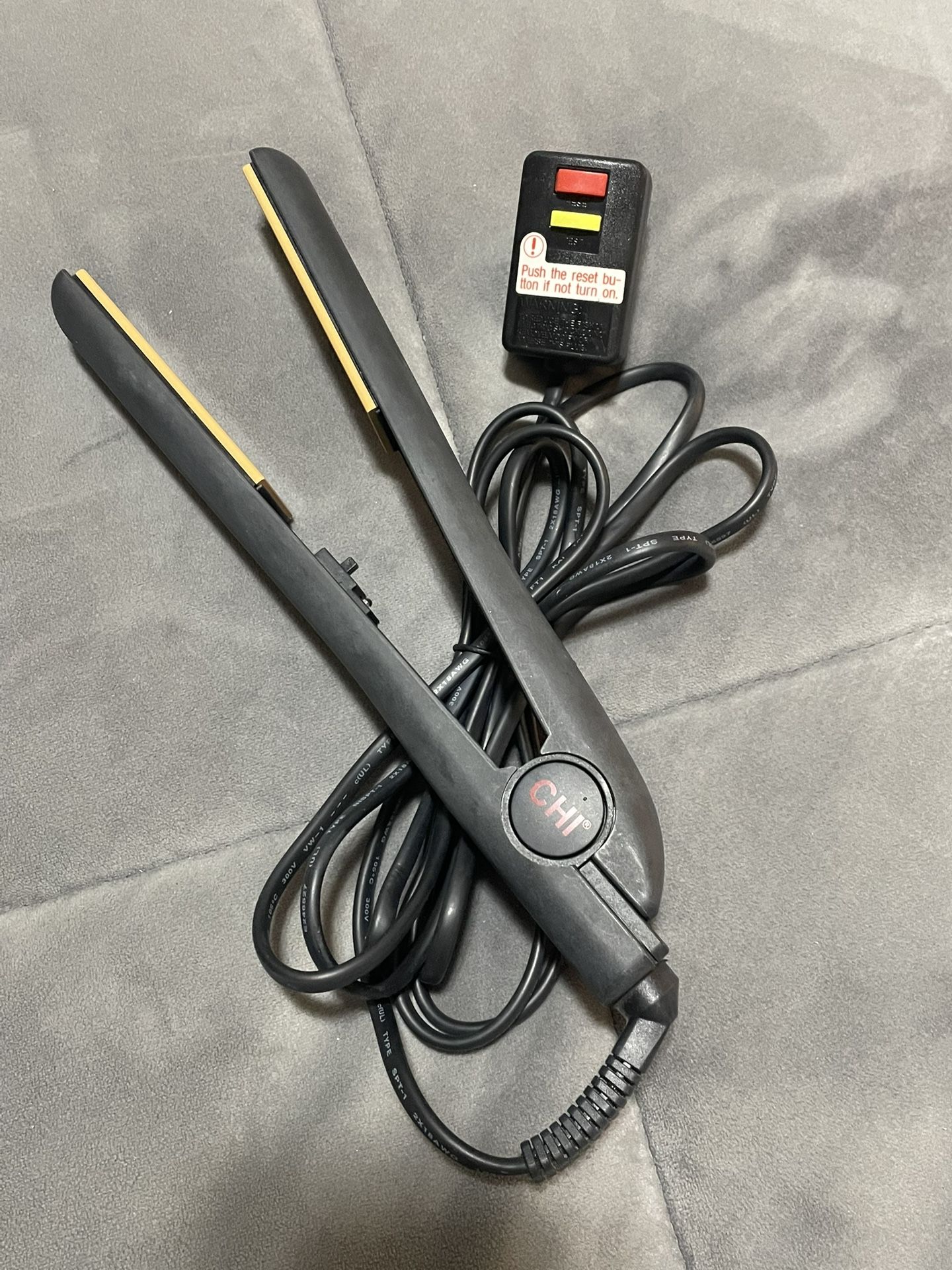 Chi Professional Grade Flat Iron Works Great Was A Gift But I’m Growing My Hair Out So I Don’t Have A Need Porch Pickup