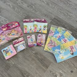Classic Disney Princess Birthday Decorations Set With 12 Items 