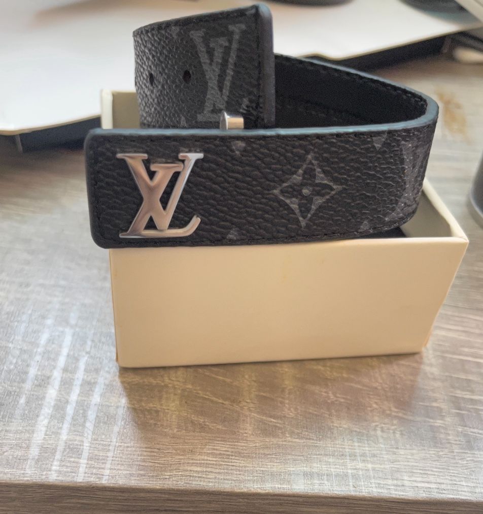 Lv Slim Braclet
