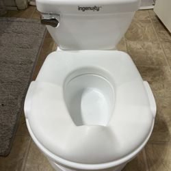 Ingenuity Potty Training Toilet 