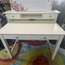 White desk 