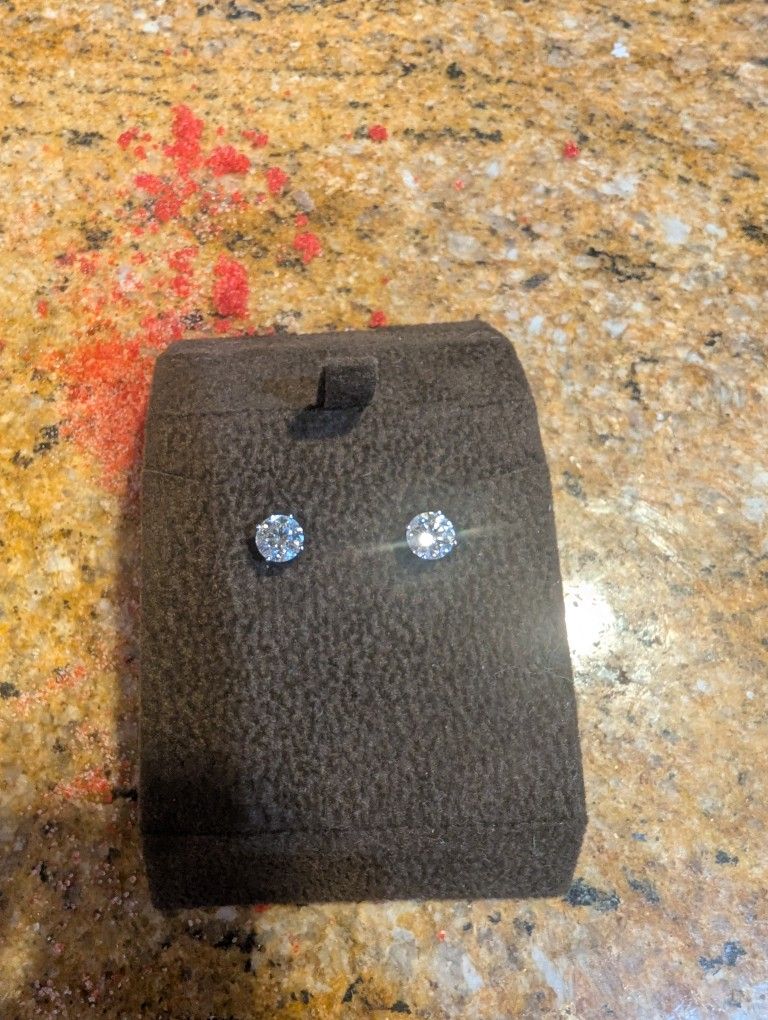 Laboratory Grown Diamond Earrings