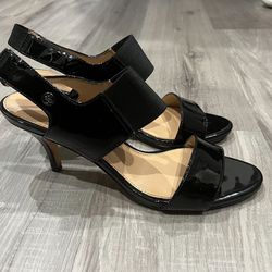 Womens Antonio Melani Heels - Size 9