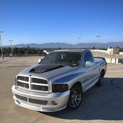 2005 Dodge Viper