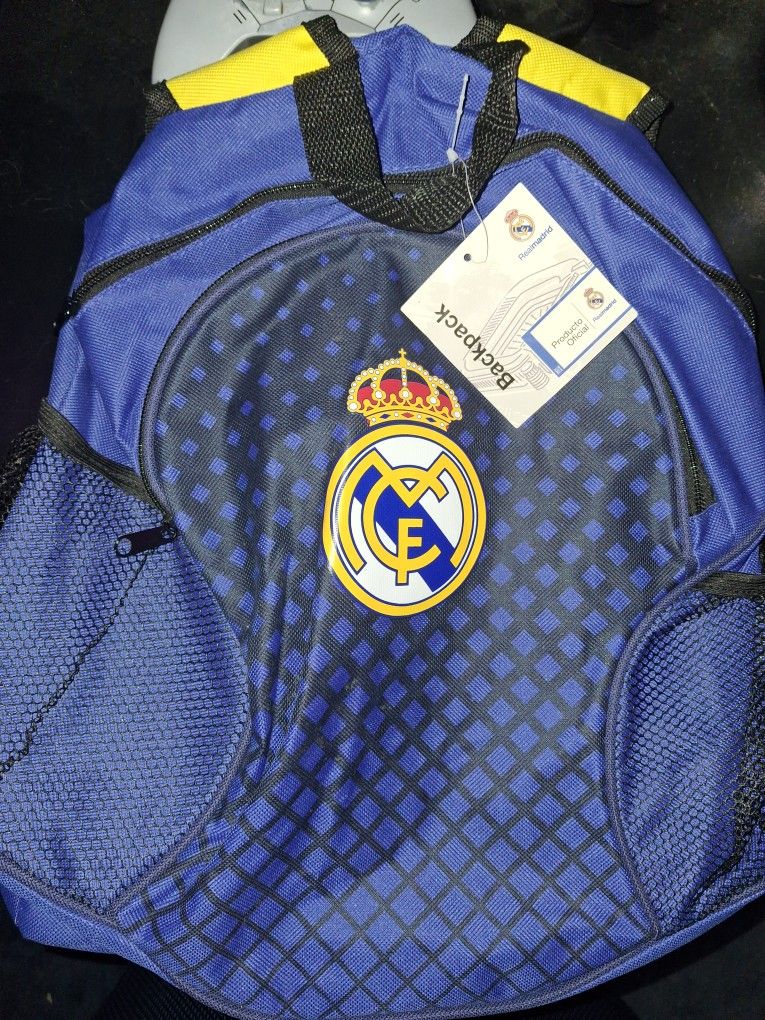 Real Madrid C.F. Double Zipper 16.5" Backpack
