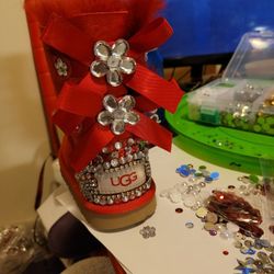 Adult Boots Red uggs 100 plain and 150 with design s... sizes 8, 9 and 10 only