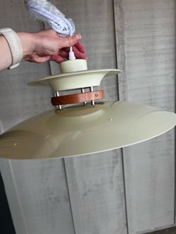 Modern pendant light