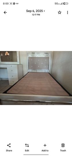 Twin bed lights up