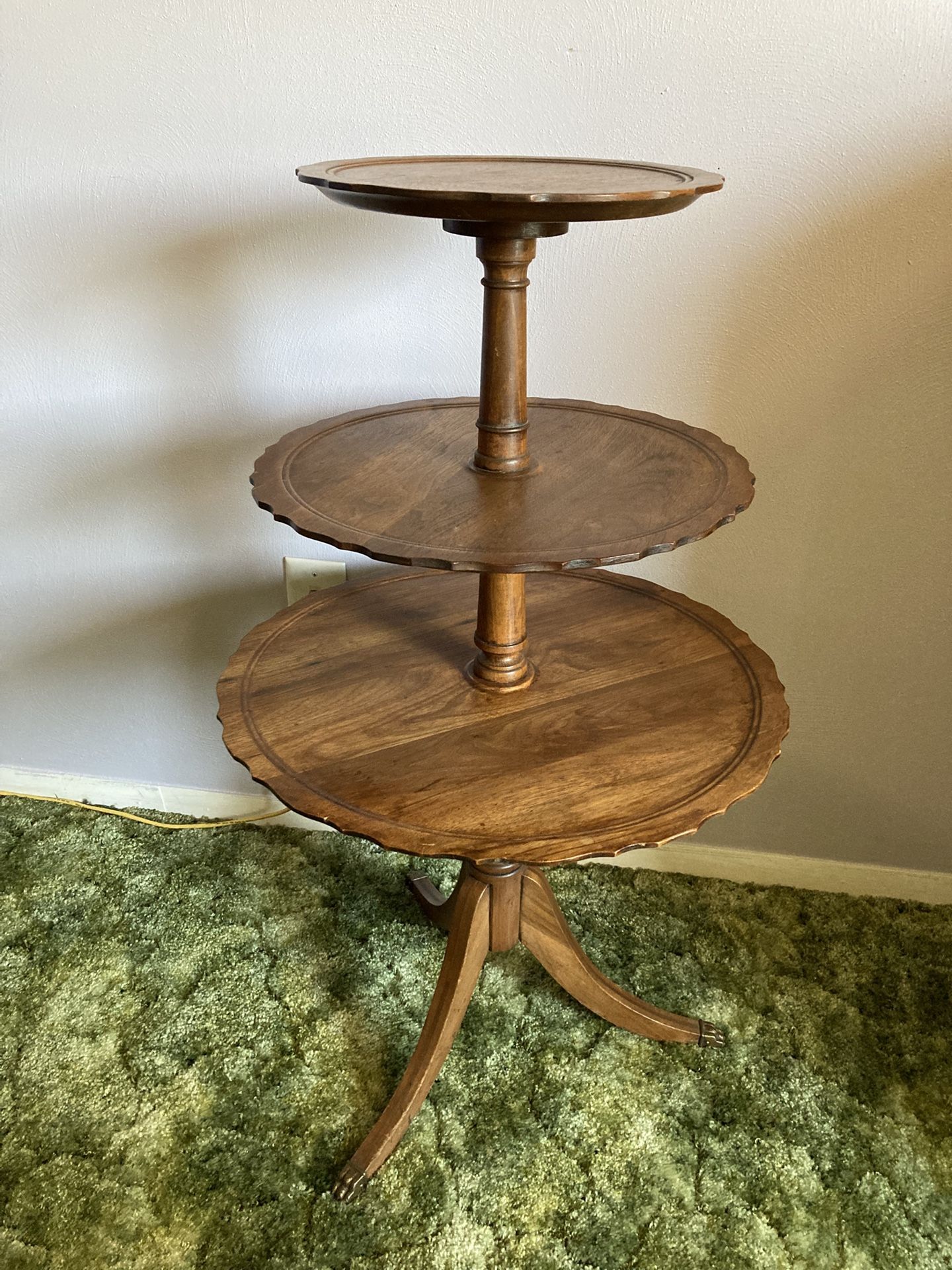 Mersman three tier pie table