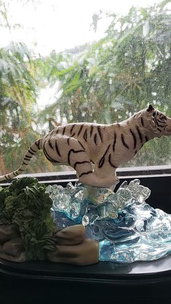 White tiger collectible