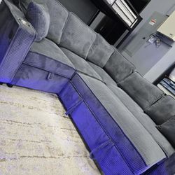 ✨️ Sectionals, 2pc Sofas ✨️ Furniture Queen Bedrooms, Dining Avail