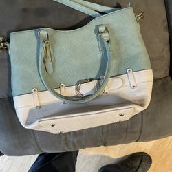 Michael Kors Pocket Book And Wallet 