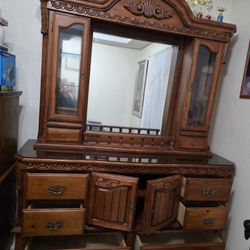 Recamara Queen Size Madera Sólida. $600dlls OBO.