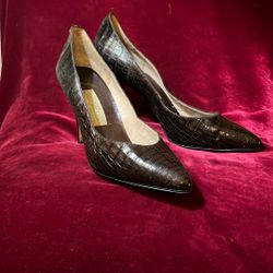 (2)Bundle Navy Mesh Heel & Dark Brown Croc Closed Heel, Size 8 1/2 (39 1/2)