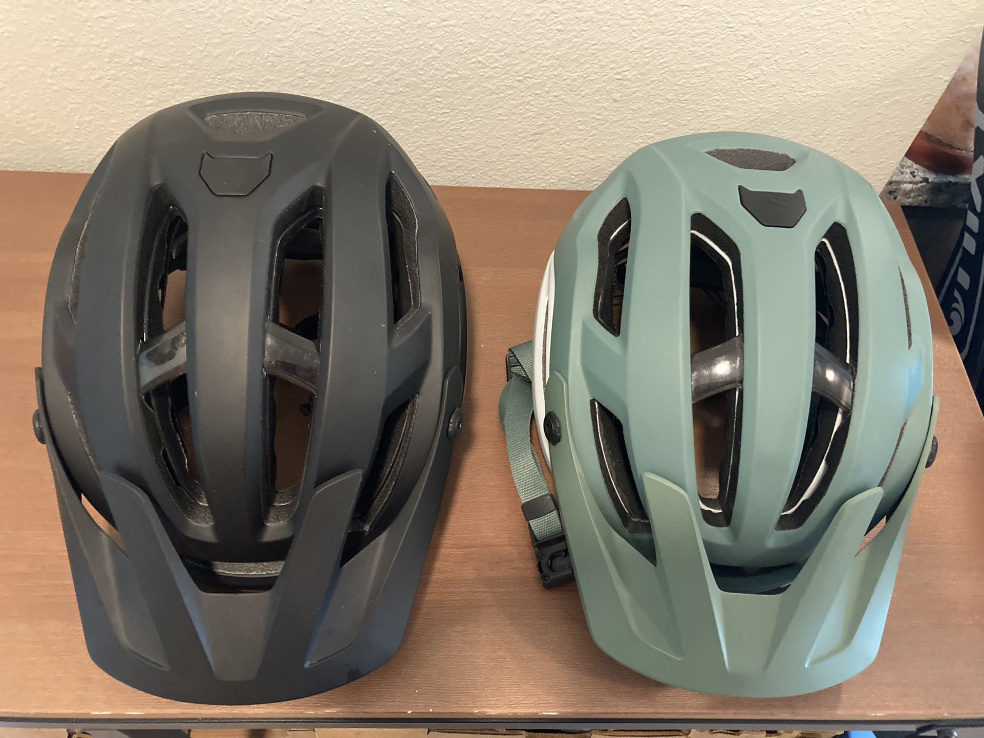  2 GIRO Manifest Bike Helmets Size Medium & Small