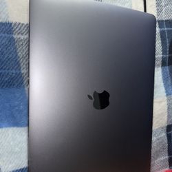 MacBook Pro M2 2022