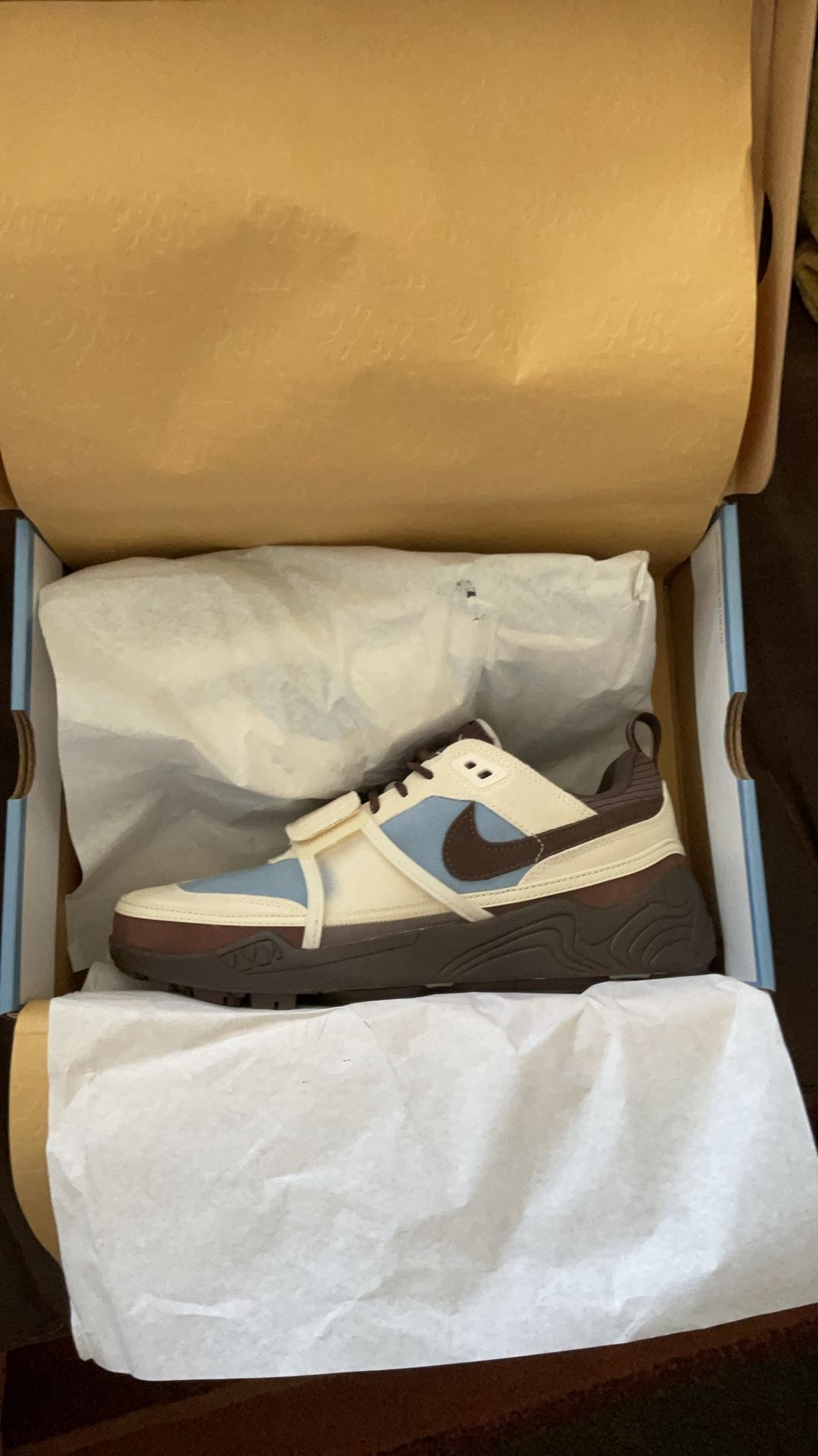 Travis Scott Nike Zoom Field Jaxx Size 9